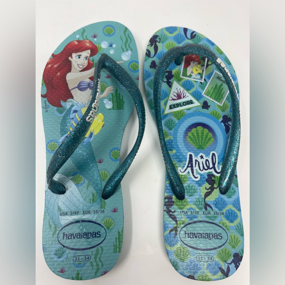 HAVAIANAS: Disney Princess Ariel Flip Flops; Size: 3/4Y